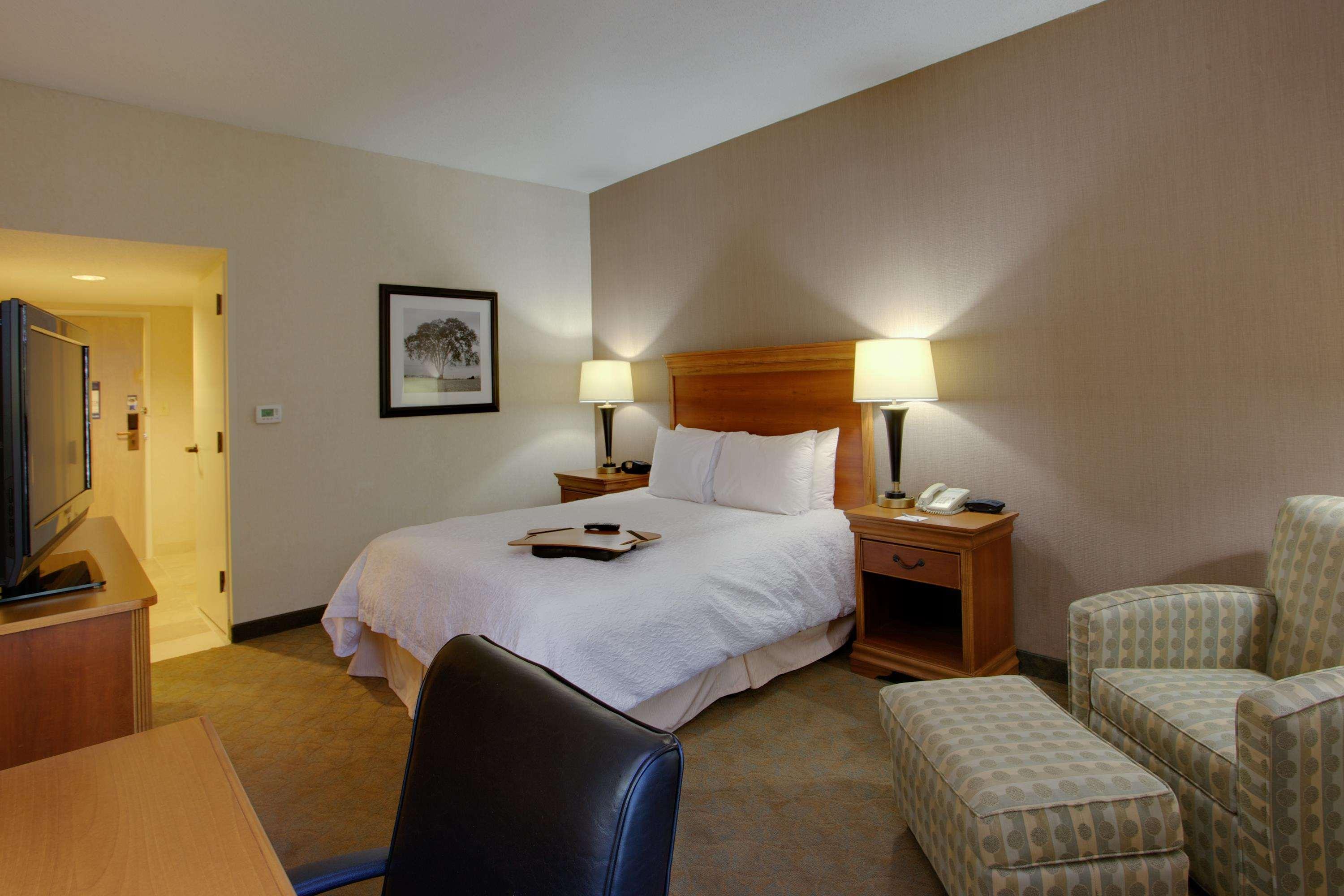 Hampton Inn Richmond-West Innsbrook Broad Meadows Екстериор снимка
