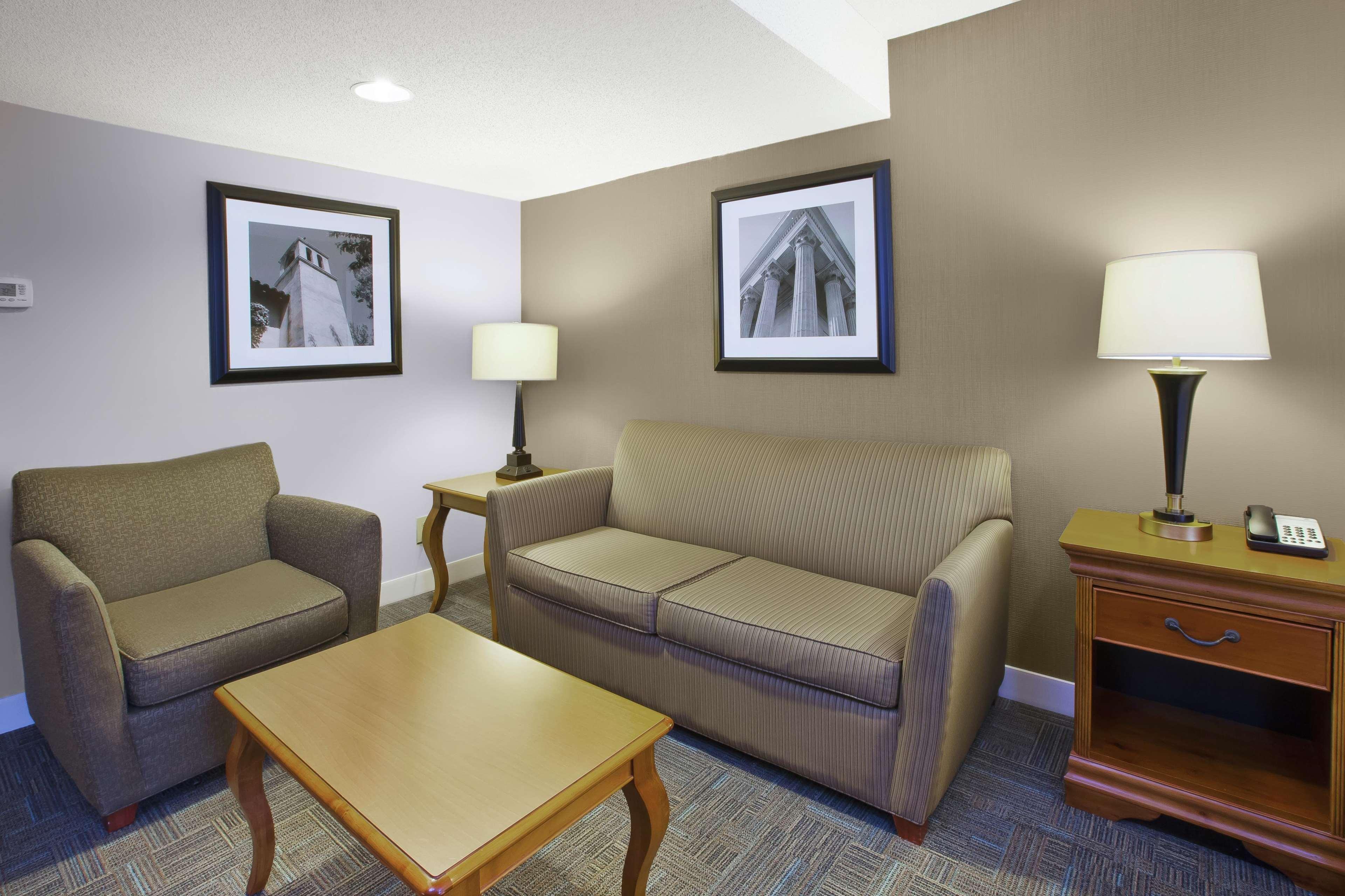 Hampton Inn Richmond-West Innsbrook Broad Meadows Екстериор снимка