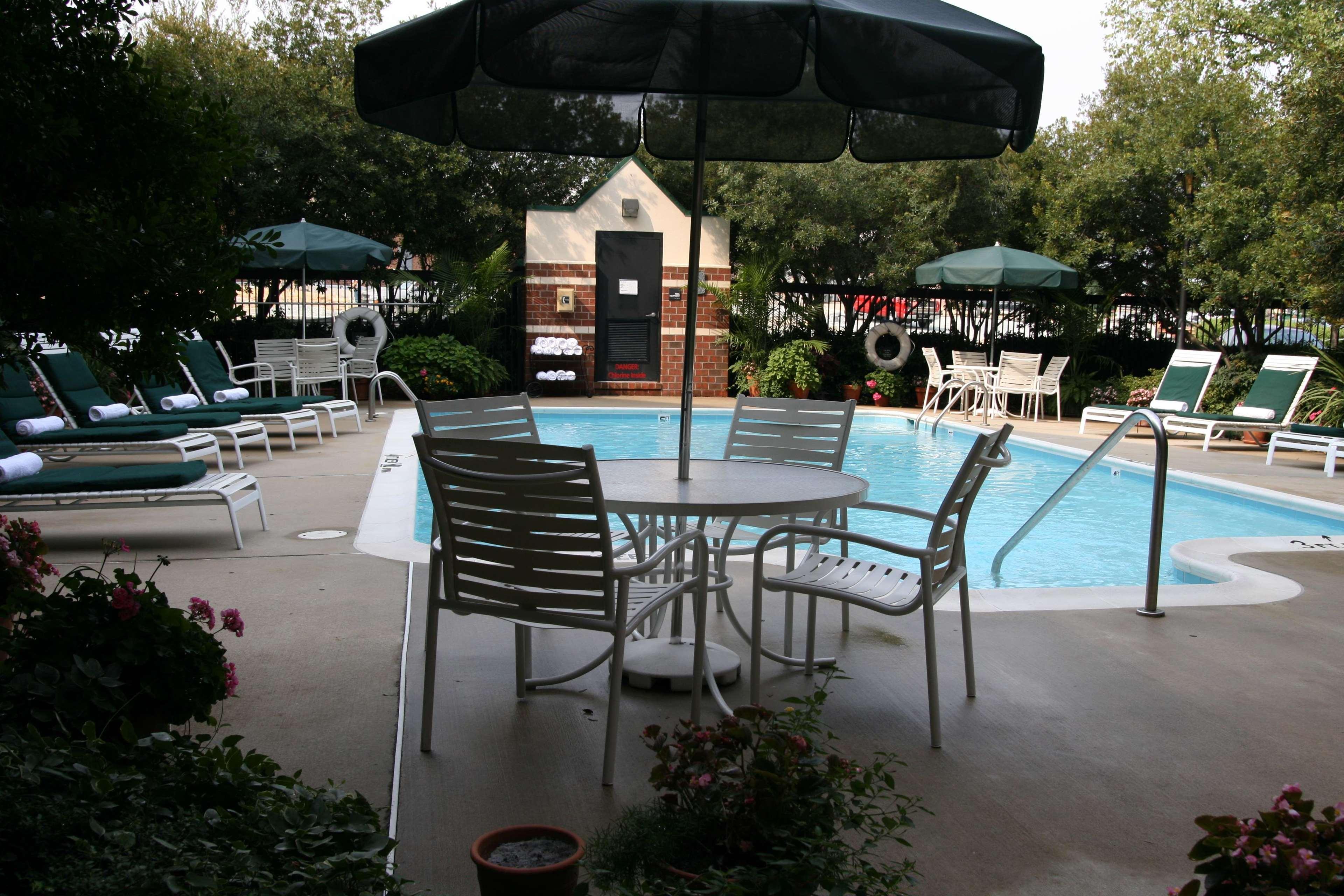 Hampton Inn Richmond-West Innsbrook Broad Meadows Екстериор снимка