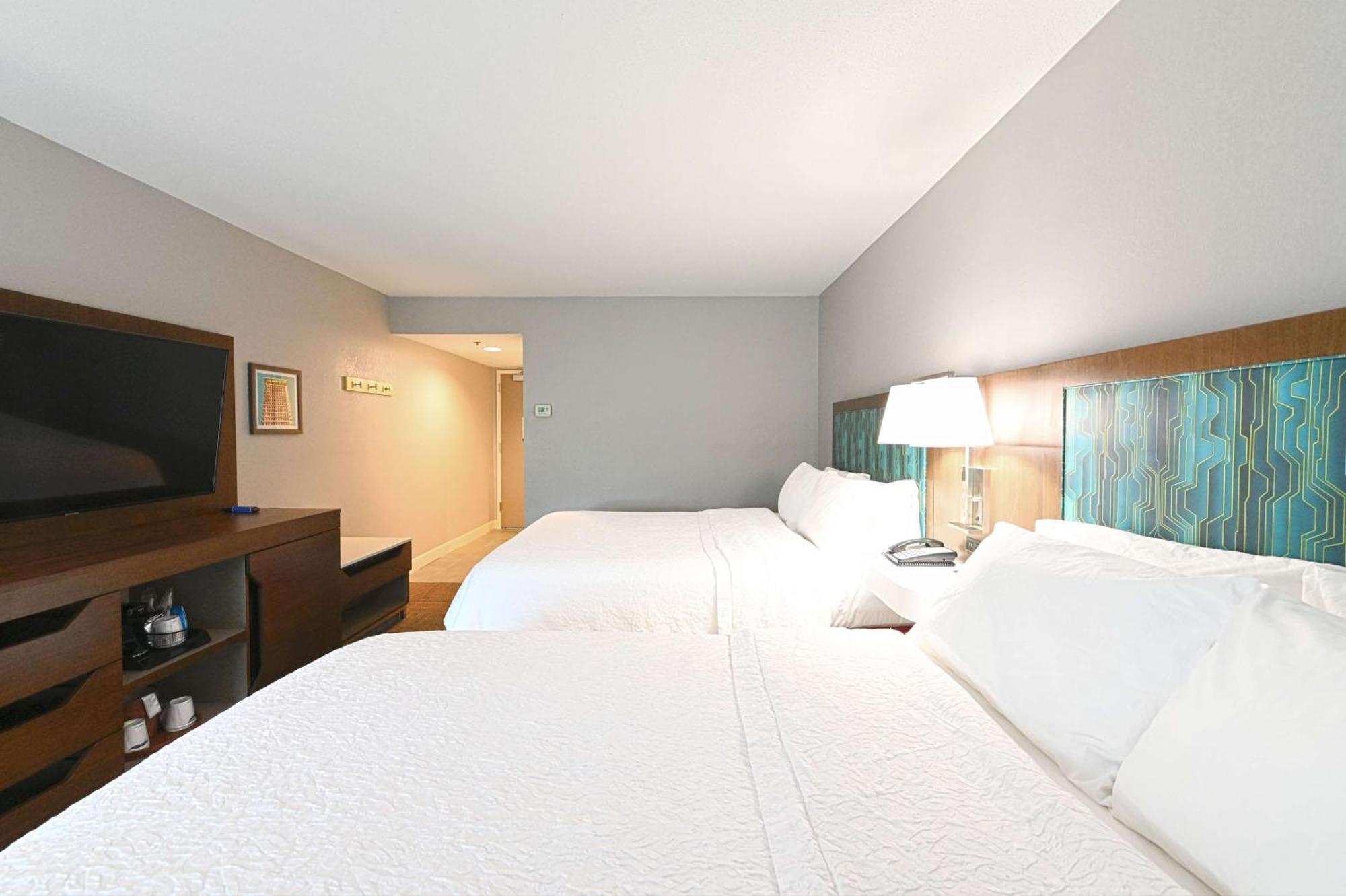 Hampton Inn Richmond-West Innsbrook Broad Meadows Екстериор снимка