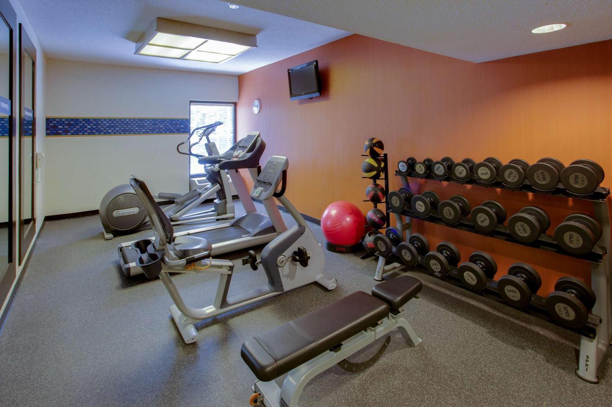 Hampton Inn Richmond-West Innsbrook Broad Meadows Екстериор снимка