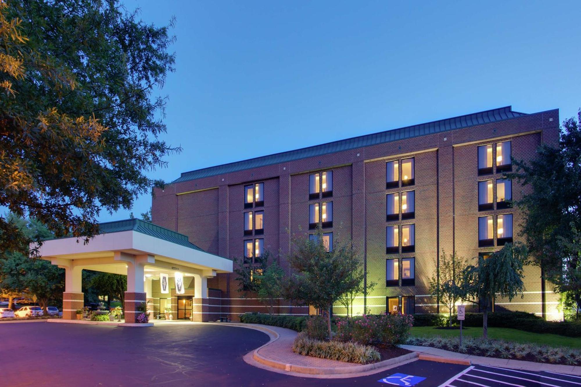 Hampton Inn Richmond-West Innsbrook Broad Meadows Екстериор снимка