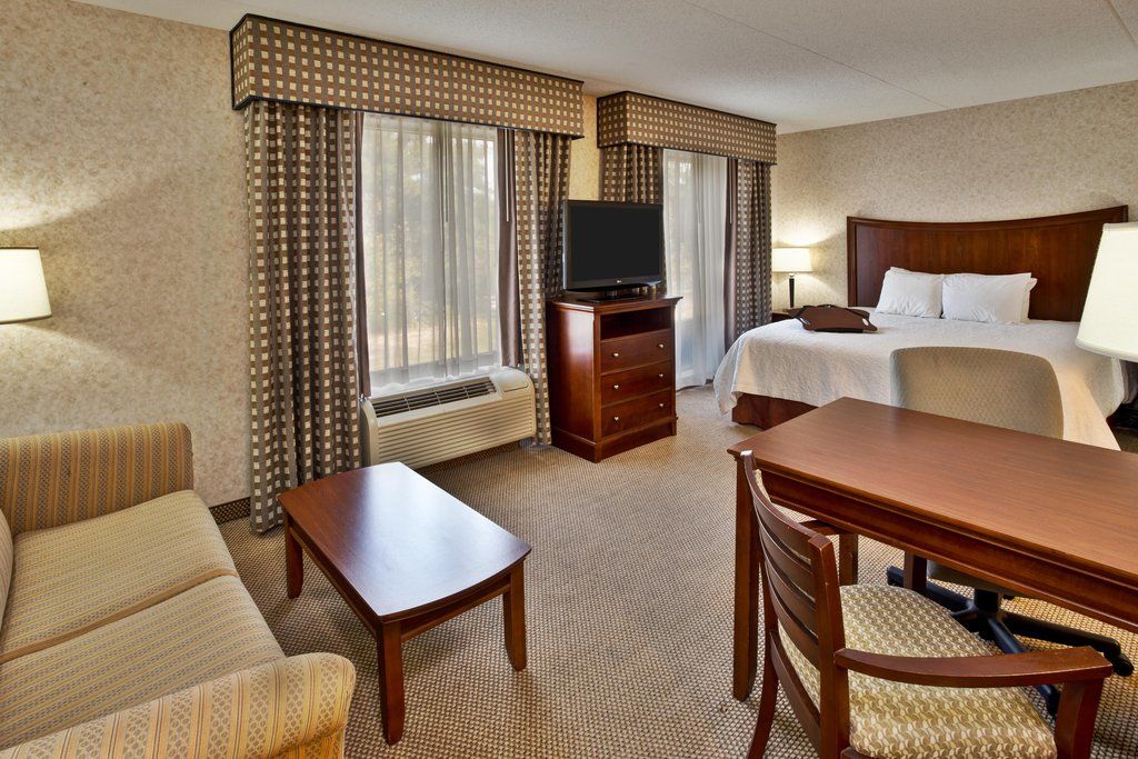 Hampton Inn Richmond-West Innsbrook Broad Meadows Екстериор снимка