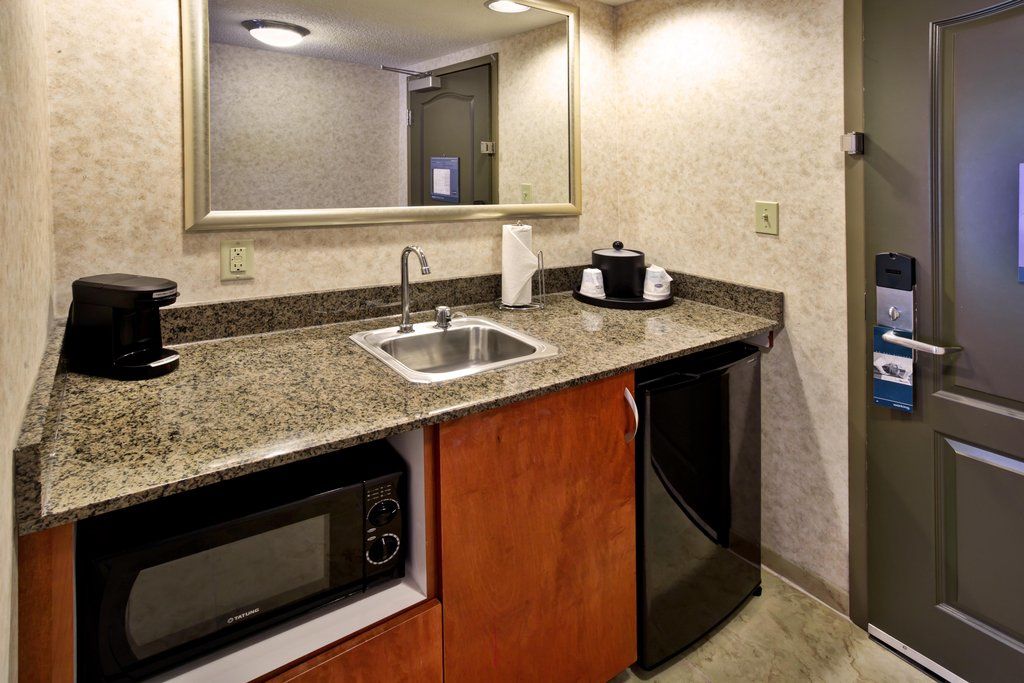 Hampton Inn Richmond-West Innsbrook Broad Meadows Екстериор снимка